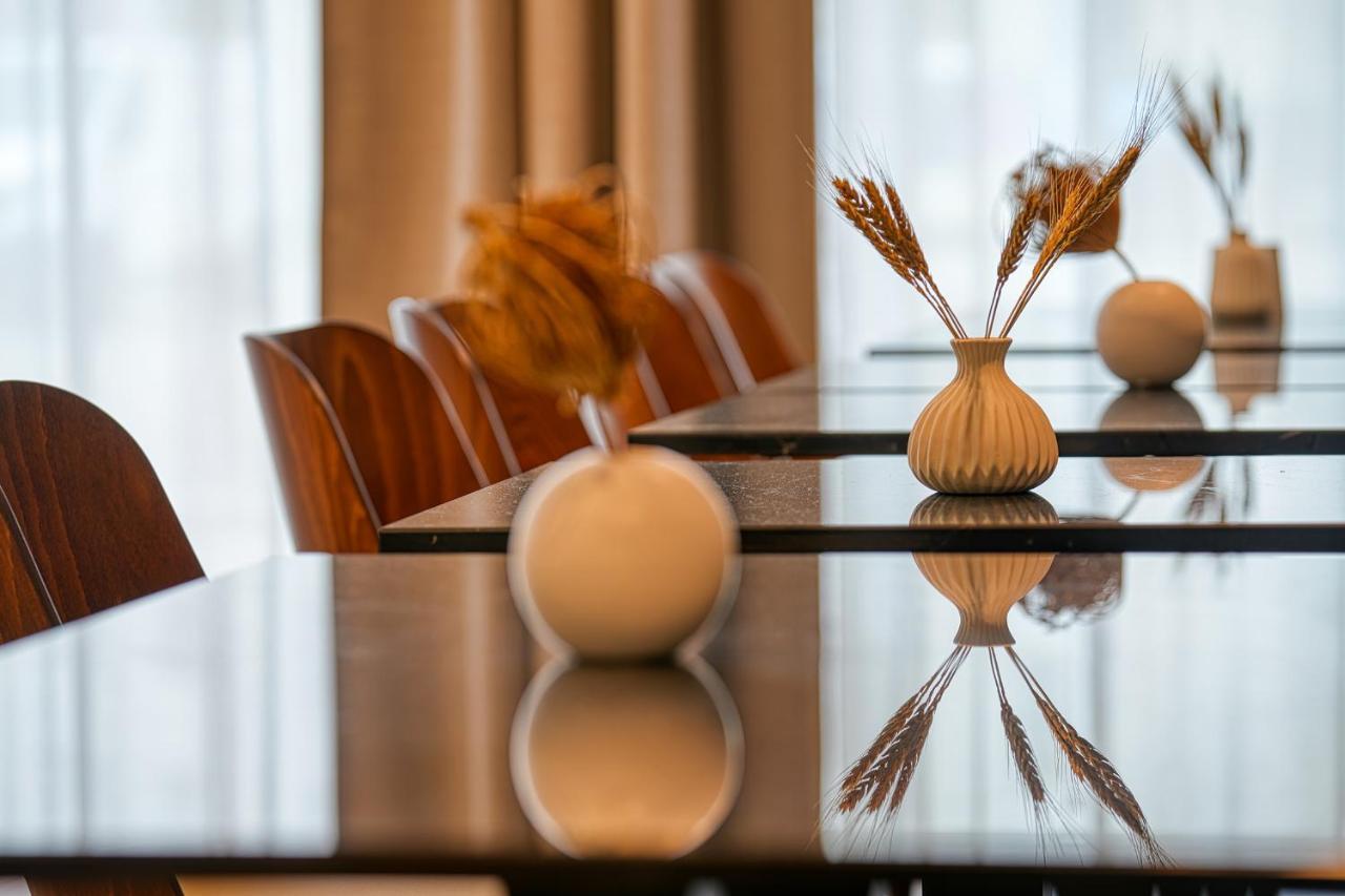 Vienna House Easy By Wyndham Freiburg City Екстер'єр фото