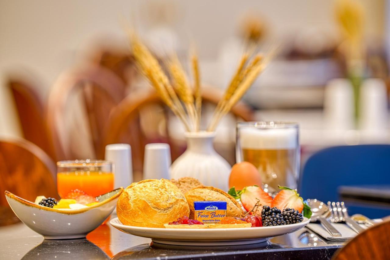 Vienna House Easy By Wyndham Freiburg City Екстер'єр фото