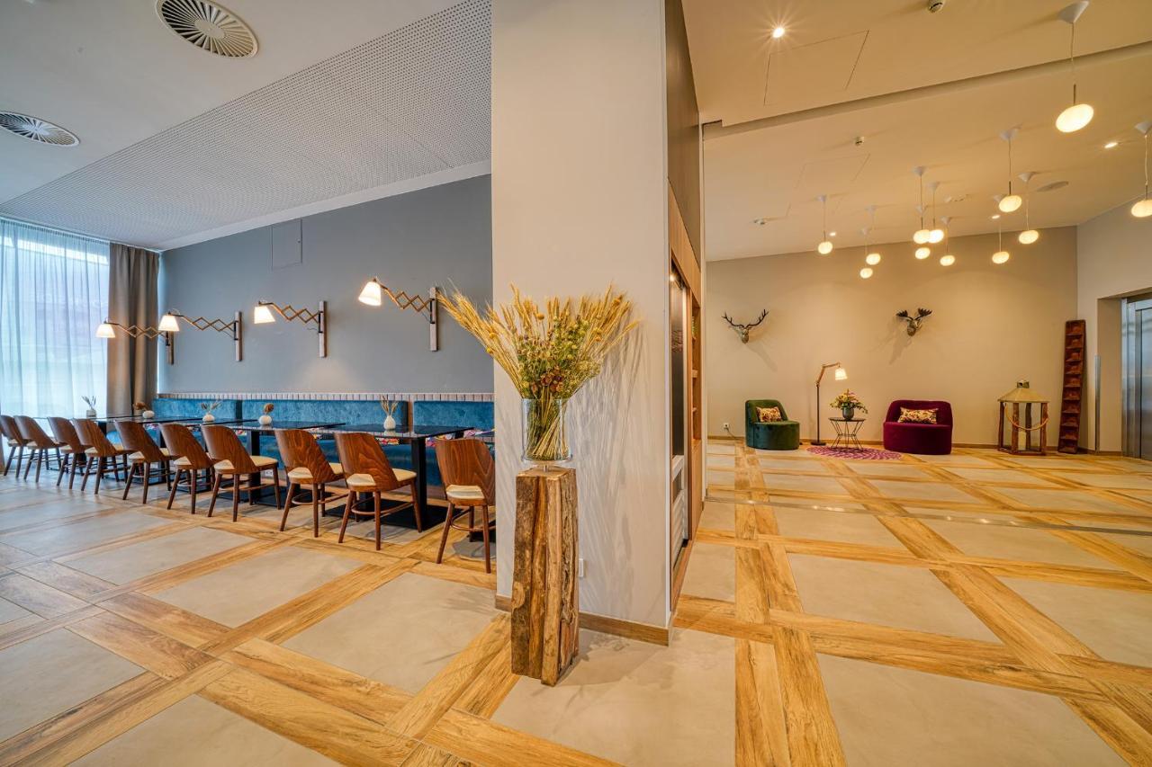 Vienna House Easy By Wyndham Freiburg City Екстер'єр фото
